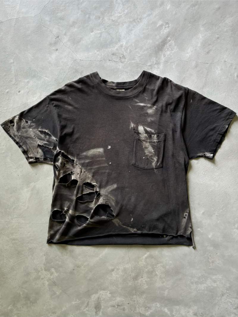 Sun Faded/Thrashed Black Pocket T-Shirt - 90s - L