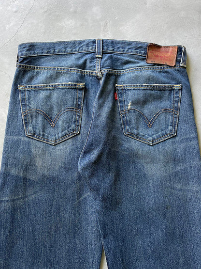Dark Wash Levi's 501 Denim Jeans - 00s - 34"