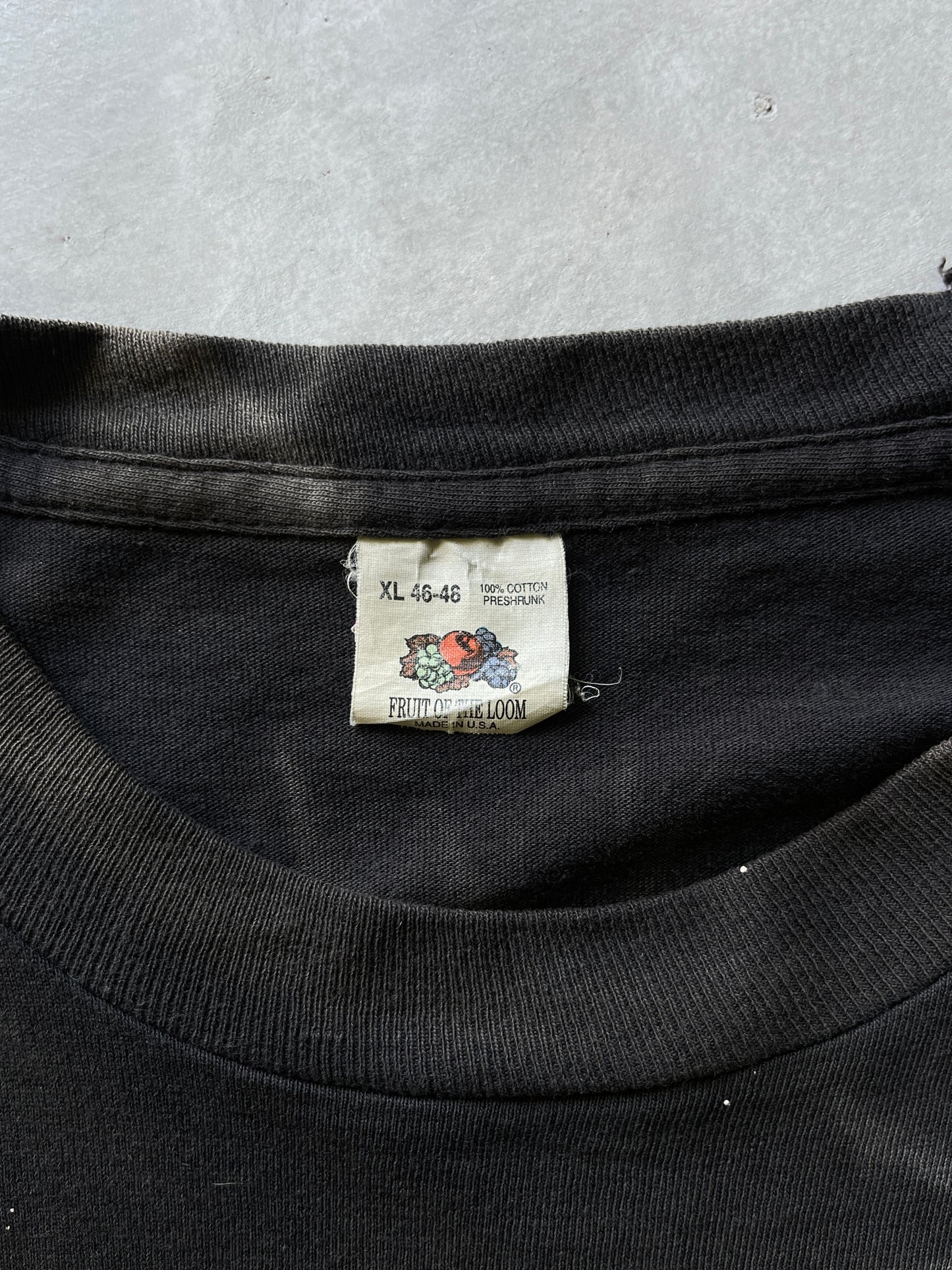 Sun Faded/Thrashed Black Pocket T-Shirt - 90s - L
