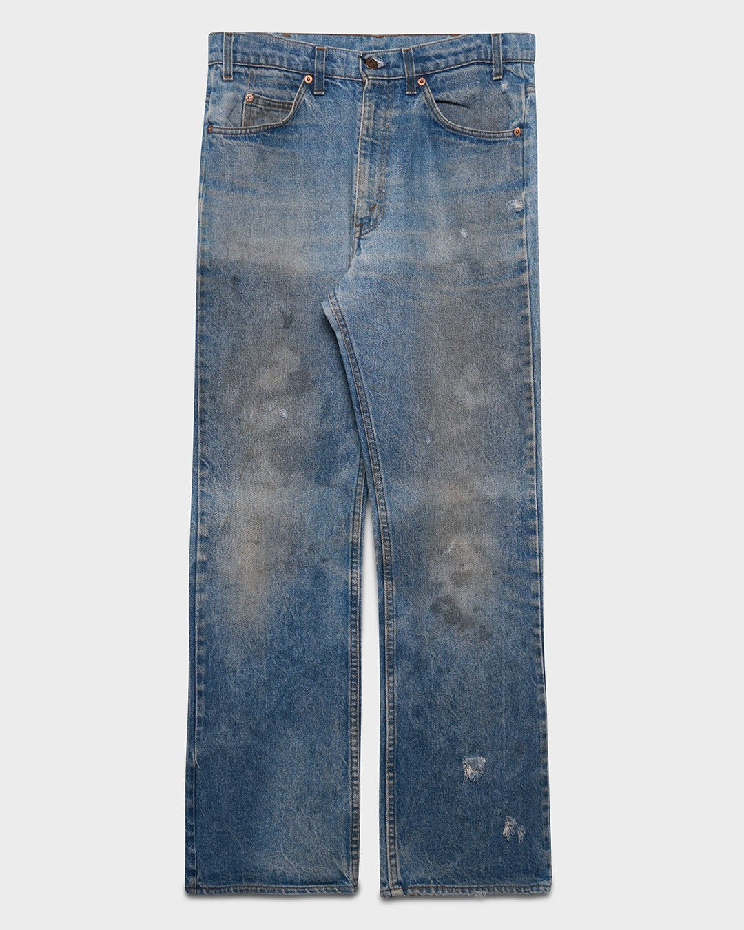 Distressed Levi's 517 Jeans