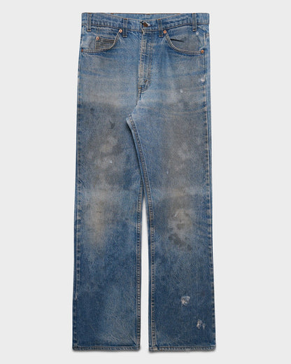Distressed Levi's 517 Jeans