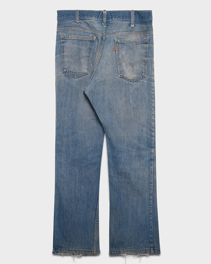 Distressed Levi's 517 Jeans
