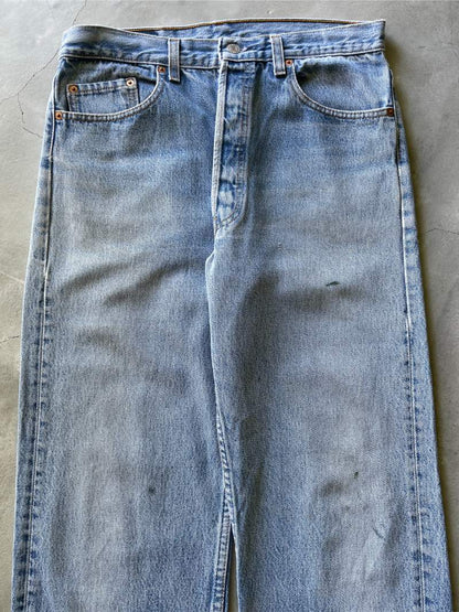 Levi's 501 Denim Jeans Light Wash - 90s - 32"