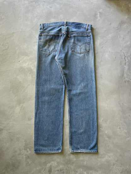 Levi's 501 Denim Jeans Medium Wash - 80s - 36"