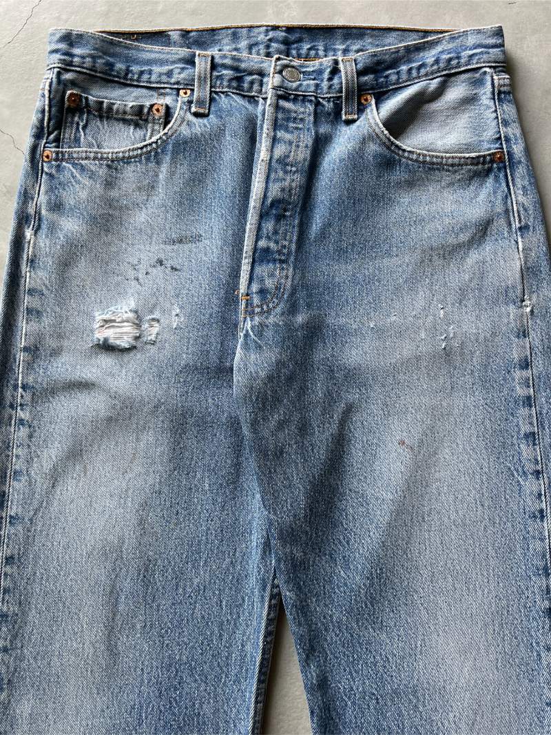 Sun Faded/Distressed Levi's 501XX Denim Jeans - 90s - 33" x 32"