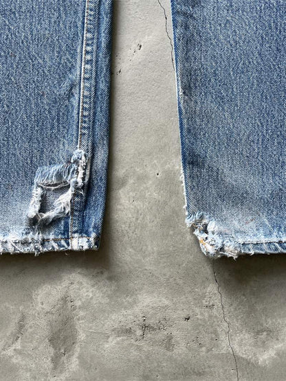 Sun Faded/Distressed Levi's 501XX Denim Jeans - 90s - 33" x 32"