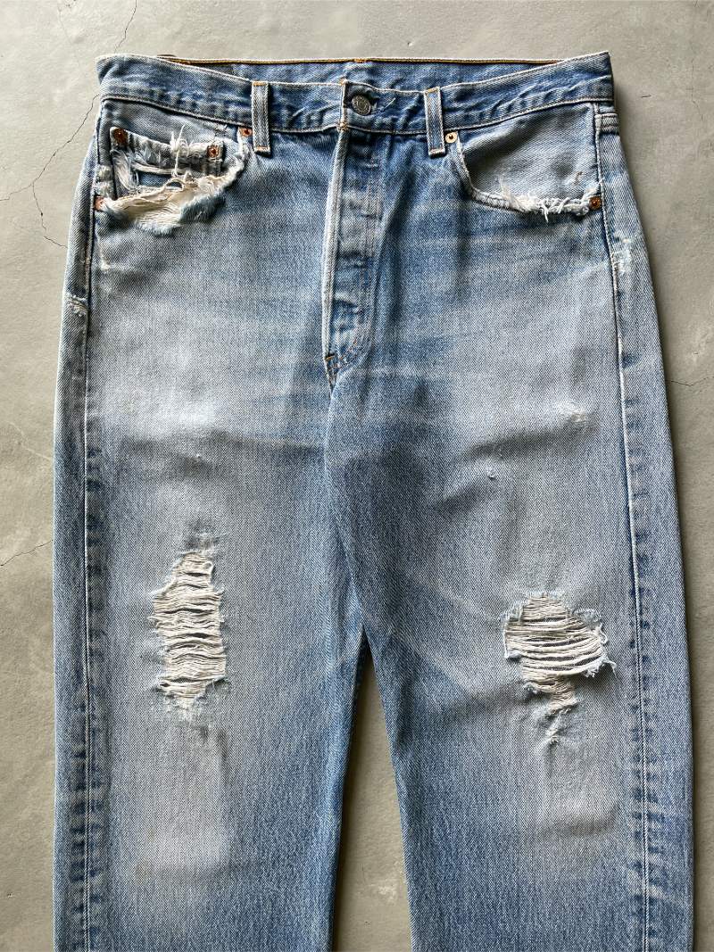 Sun Faded/Distressed Levi's 501 Denim Jeans - 90s - 32" x 34"