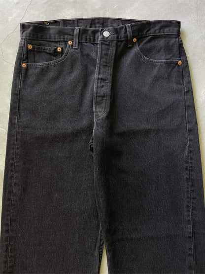 Black Levis Cut-Off Denim Jeans - 00s - 34”