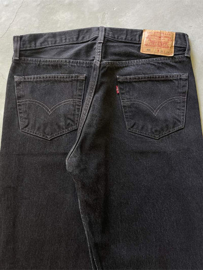 Black Levis Cut-Off Denim Jeans - 00s - 34”