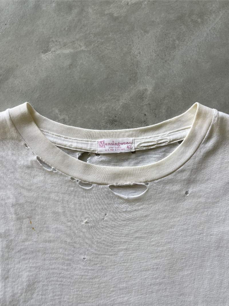 Distressed White Rust Stained Blank T-Shirt - 50s - M/L