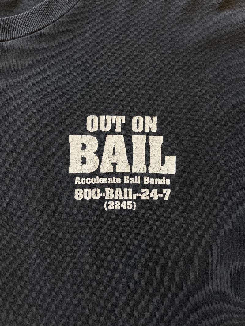 Black Out On Bail T-Shirt - 90s/00s - XL