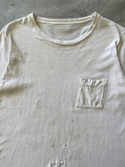 Distressed Blank White Pocket T-Shirt - 50s/60s - M/L