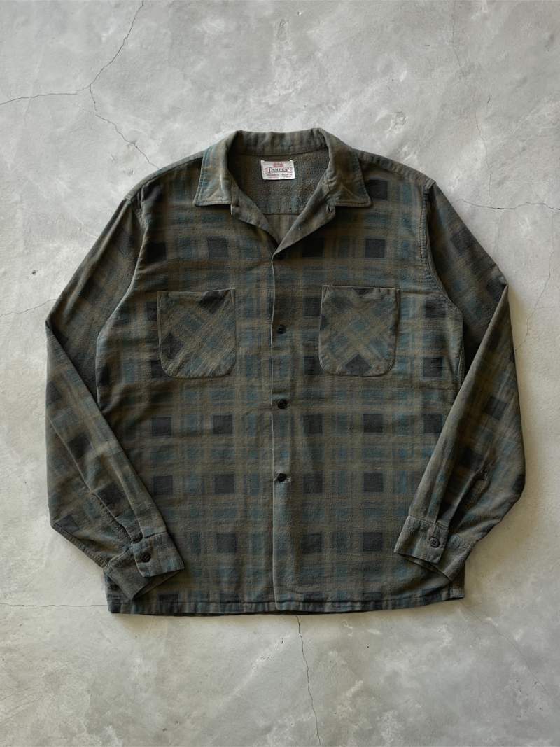 Campus Printed Button Down Flannel - L