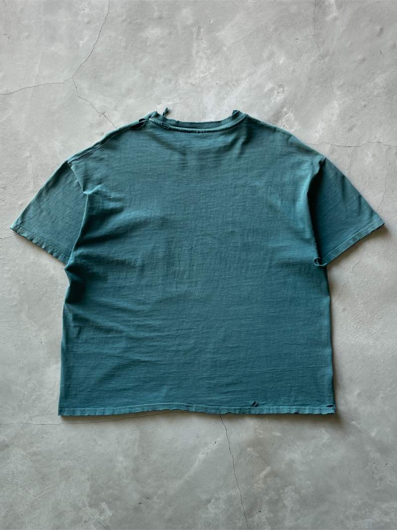 Neck Gashed Pocket T-Shirt - L