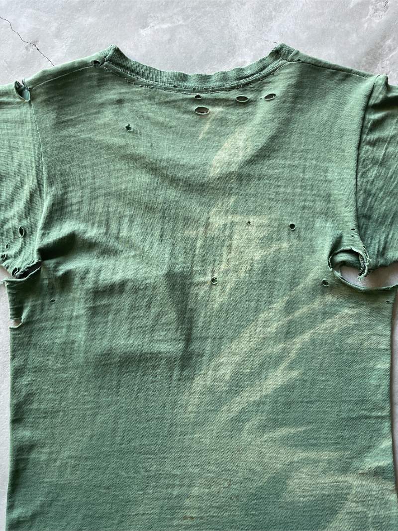 Thrashed Olive Green Pocket T-Shirt - S