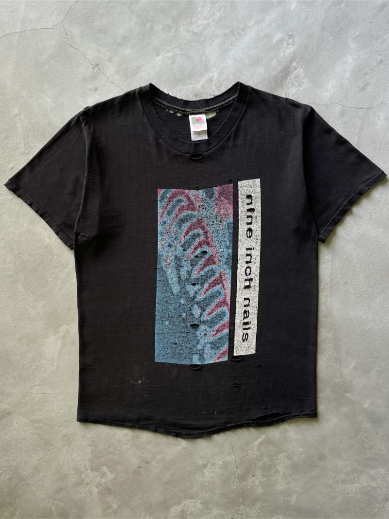 Distressed Black NIN Hate T-Shirt - 1990s - L