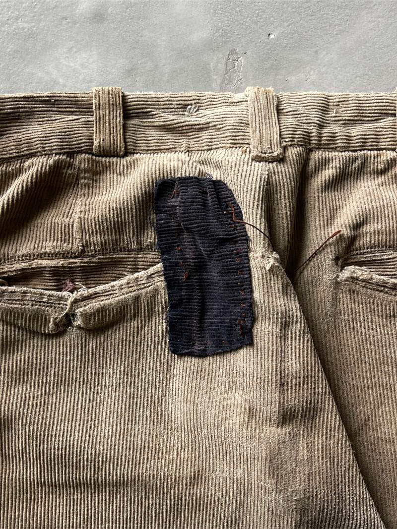 Thrashed Tan Corduroy Pants - 31"