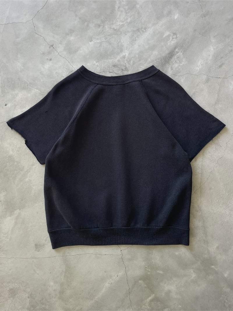 Sun Faded Black Cut-Off Raglan Sweatshirt - 80s - S/M