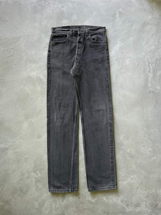 Black Levi's 501 Denim Jeans - 90s - 32"